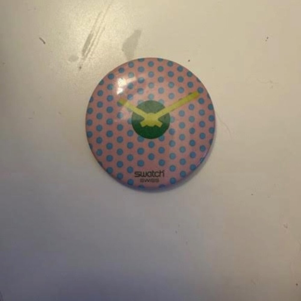 Vintage Swatch Swiss Button Pin / Badge – 1980s–1990s Pop Art Design
